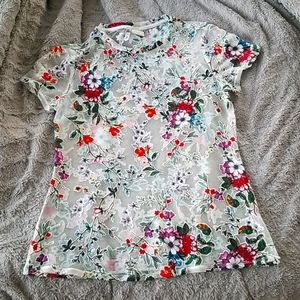 🌸Sheer floral top